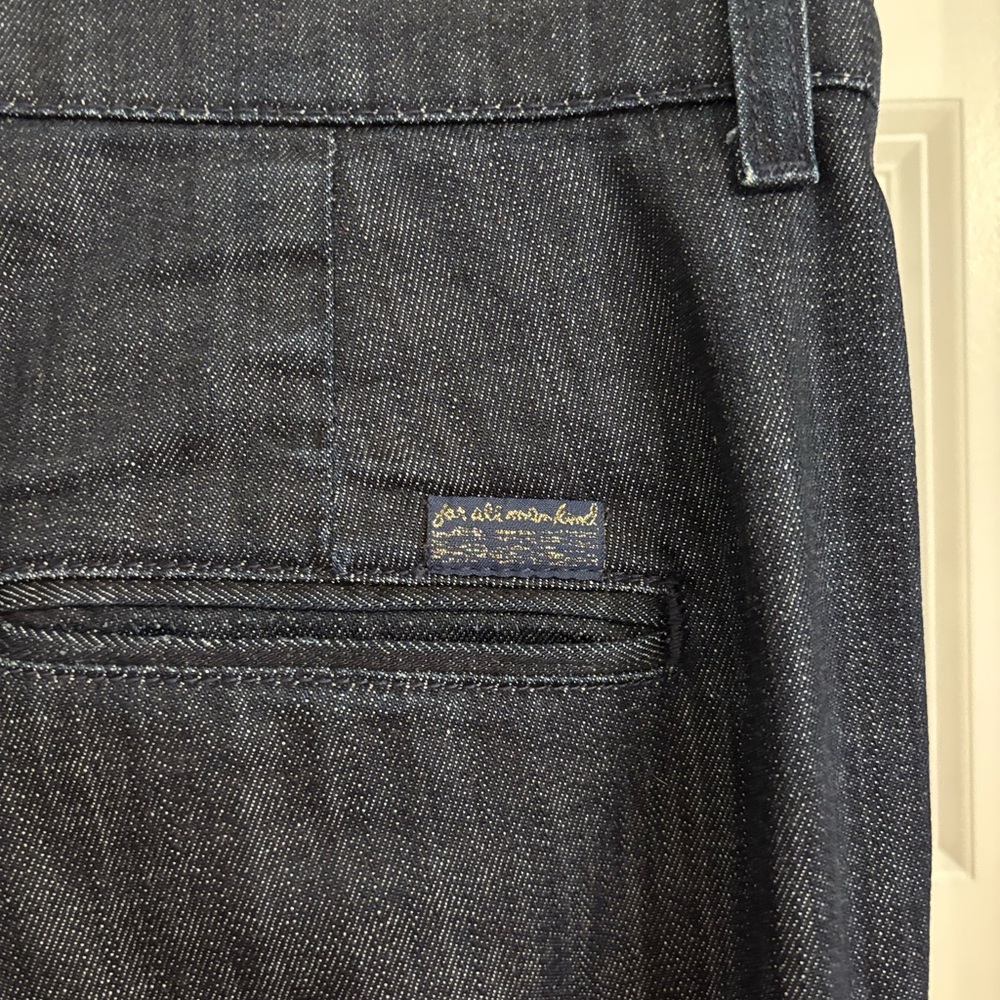 7 For All Mankind - Picture 4 of 6
